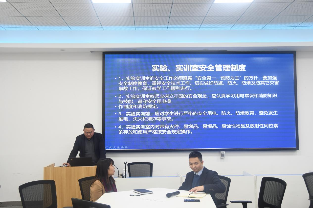 7ce126d72c2319cdabf5b187a12d436 7ce126d72c2319cdabf5b187a12d436